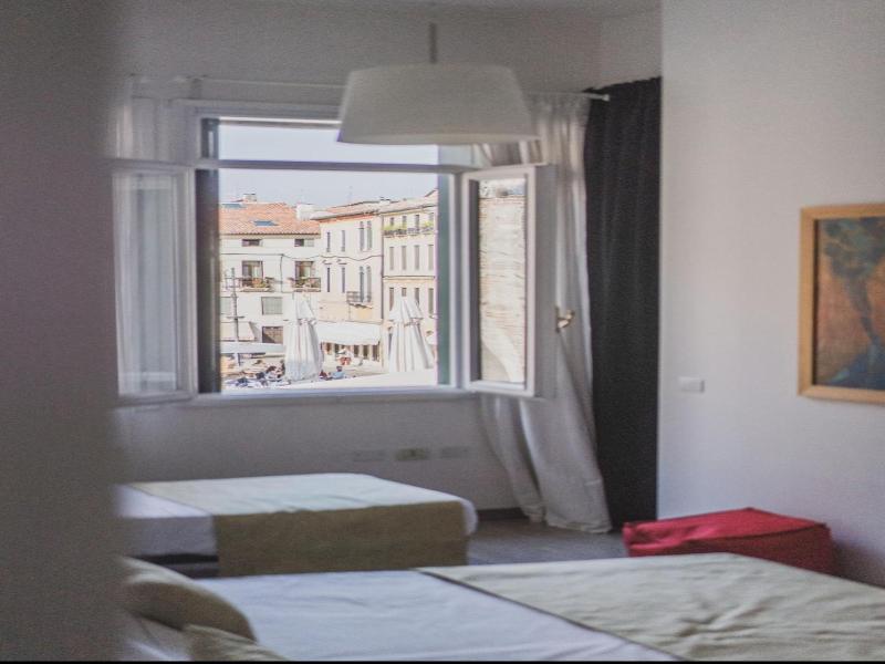 Ca' Garibaldi Rooms image