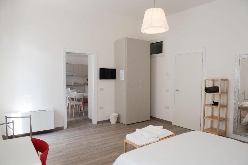 Ca' Garibaldi Rooms image