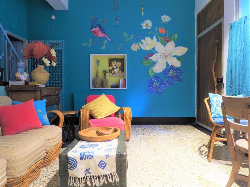 Seamoonhouse image