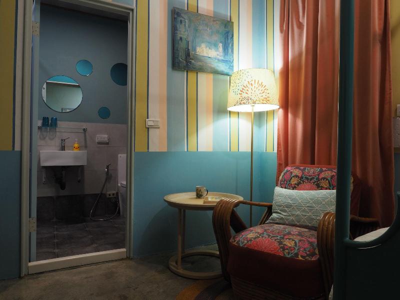 Seamoonhouse image