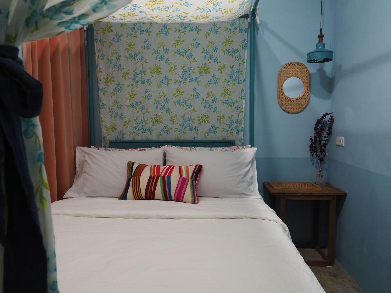 Seamoonhouse image