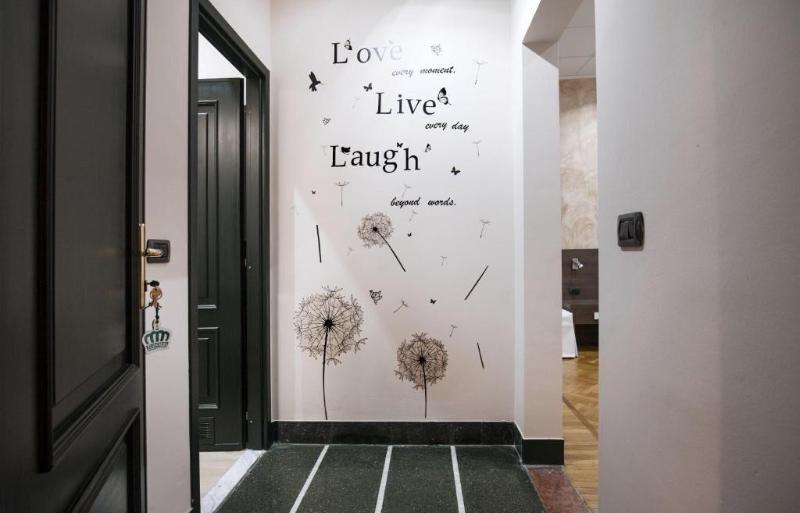 Vittoria Rooms image