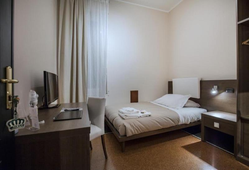 Vittoria Rooms image