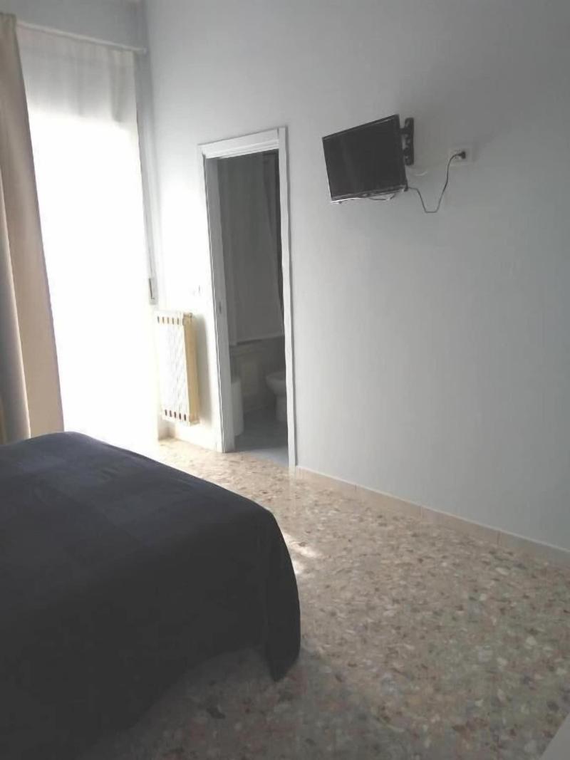 Michelangelo Bb Rooms image