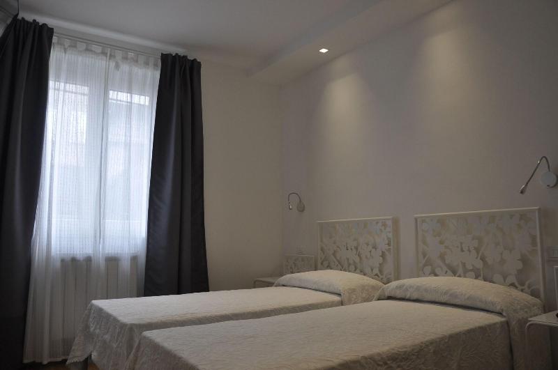 Da Oreste Affittacamere image