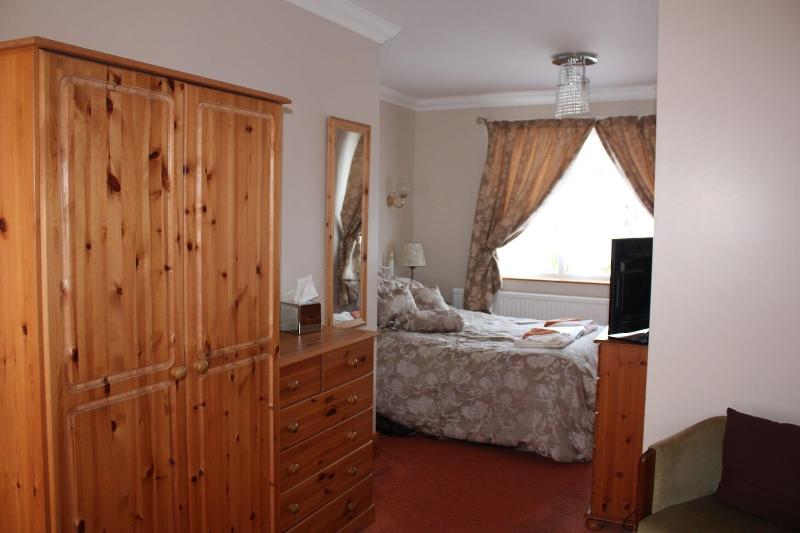 Barons Court image
