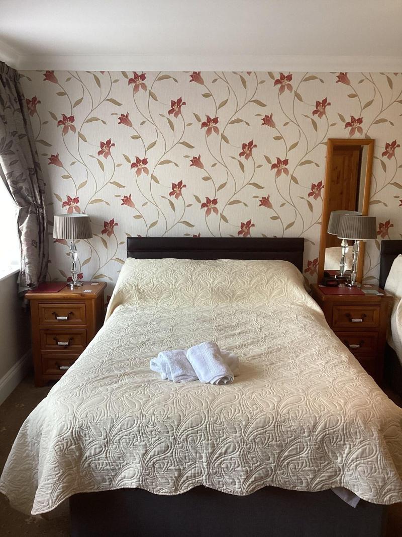 Barons Court image