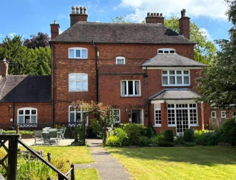 The Manor Guesthouse image