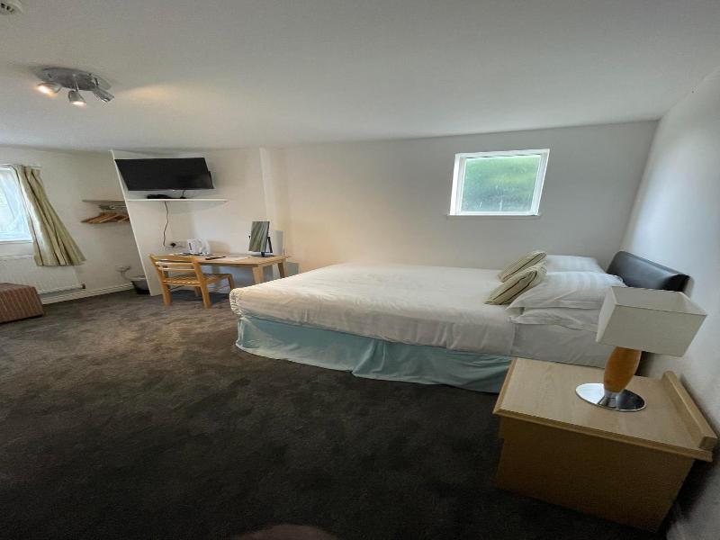 The Manor Guesthouse image