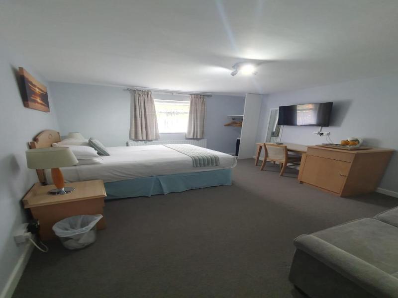 The Manor Guesthouse image