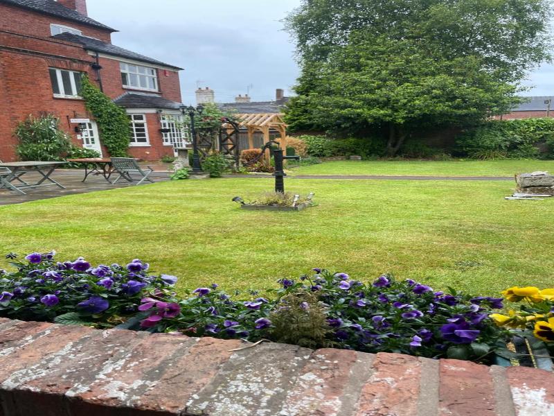 The Manor Guesthouse image