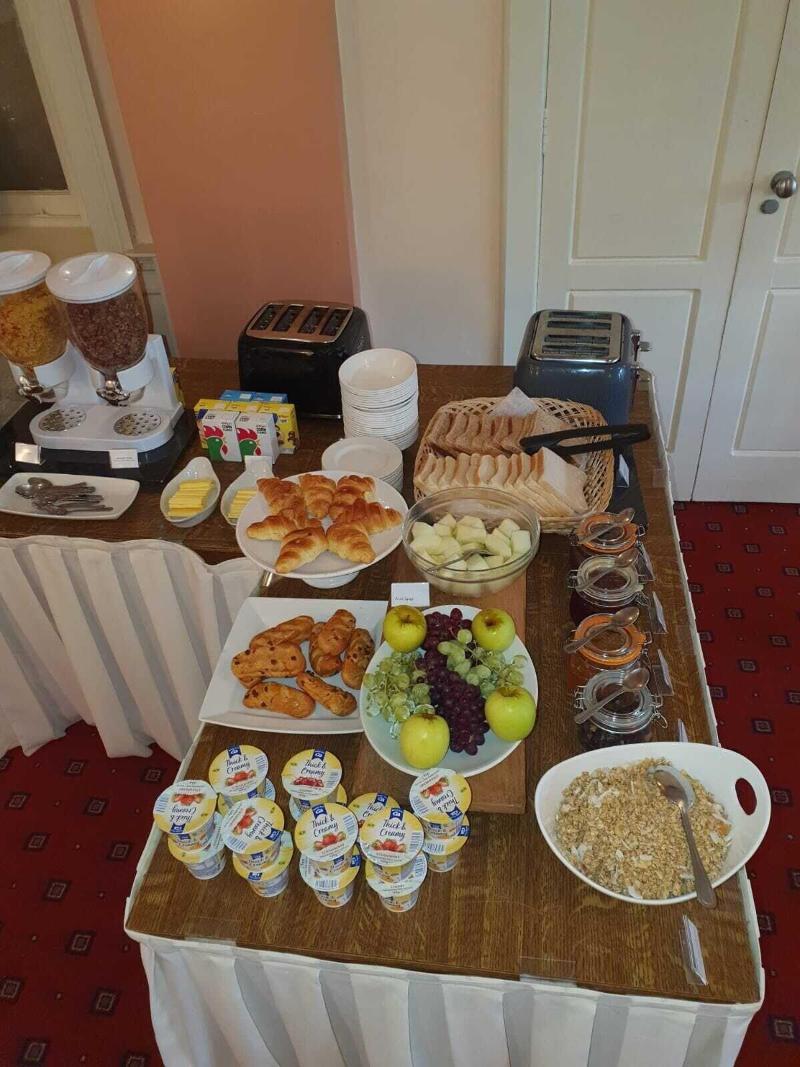 The Manor Guesthouse image