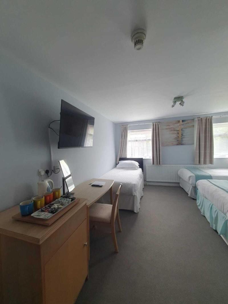 The Manor Guesthouse image