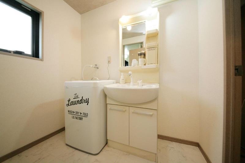 Goom Hotel Nakasu image