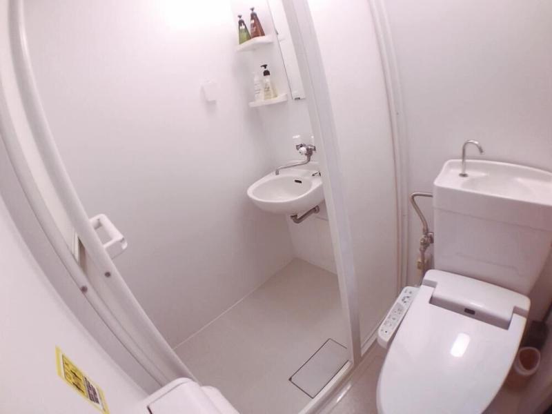 Osaka Sinsei Guest House image