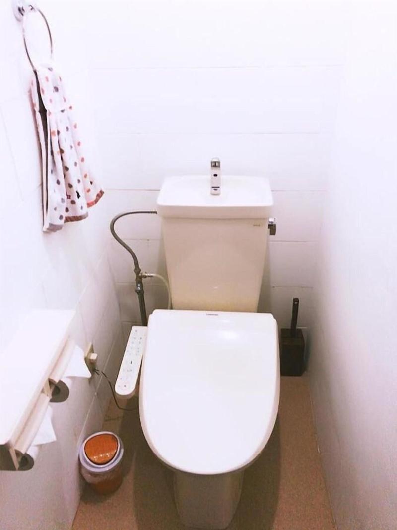 Osaka Sinsei Guest House image