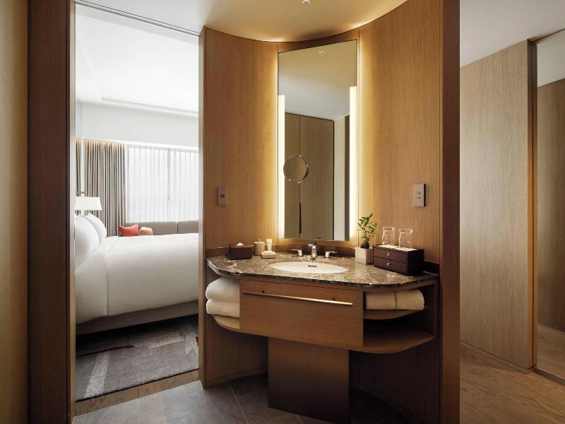 Jw Marriott Hotel Nara image
