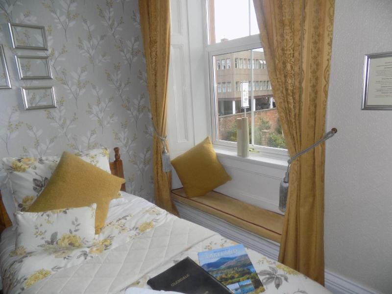 Glendale Guest House Penrith image