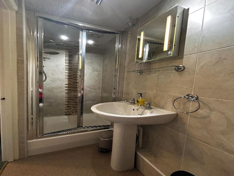 Glendale Guest House Penrith image