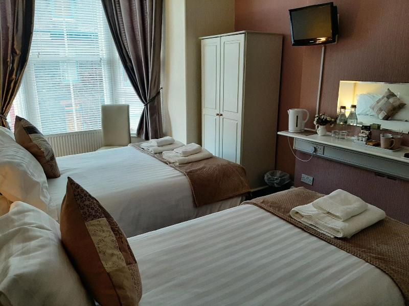 Lyndhurst Guest House image