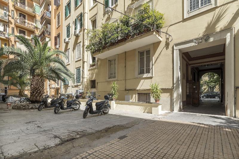Le Chiavi Di Roma image