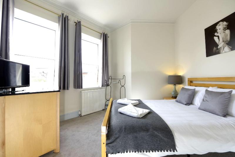 Southsea Rocks Hotel image