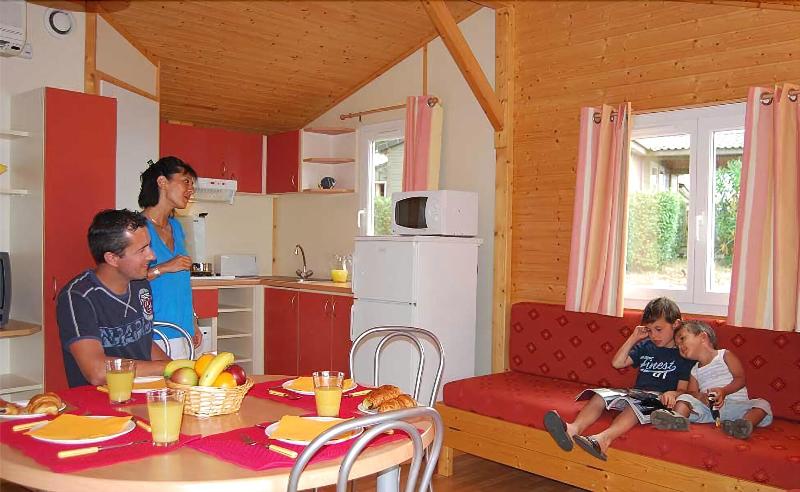 Lagrange Vacances Les Pescalunes image