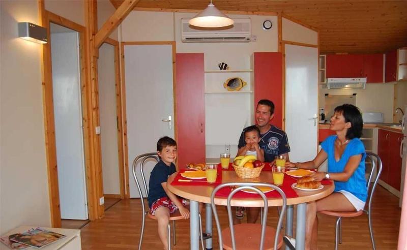 Lagrange Vacances Les Pescalunes image