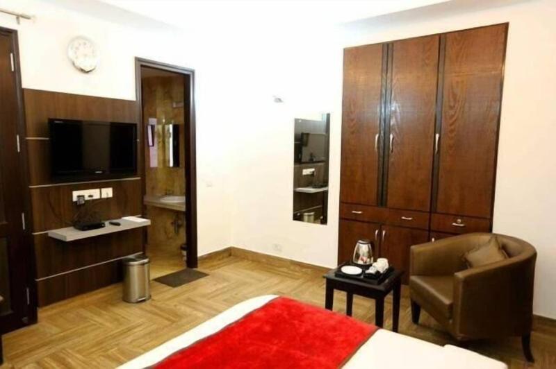Rr Residency image