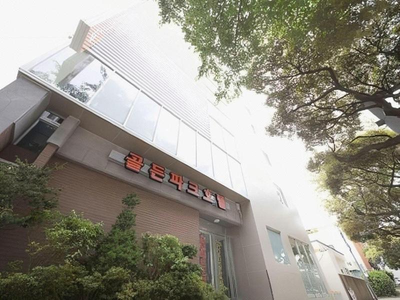 Golden Park Hotel — photo 3