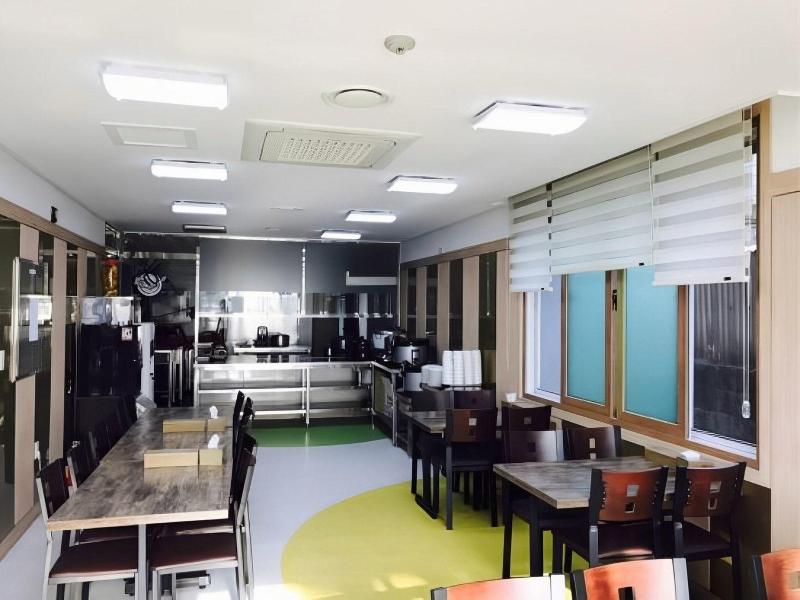 Golden Park Hotel — photo 9