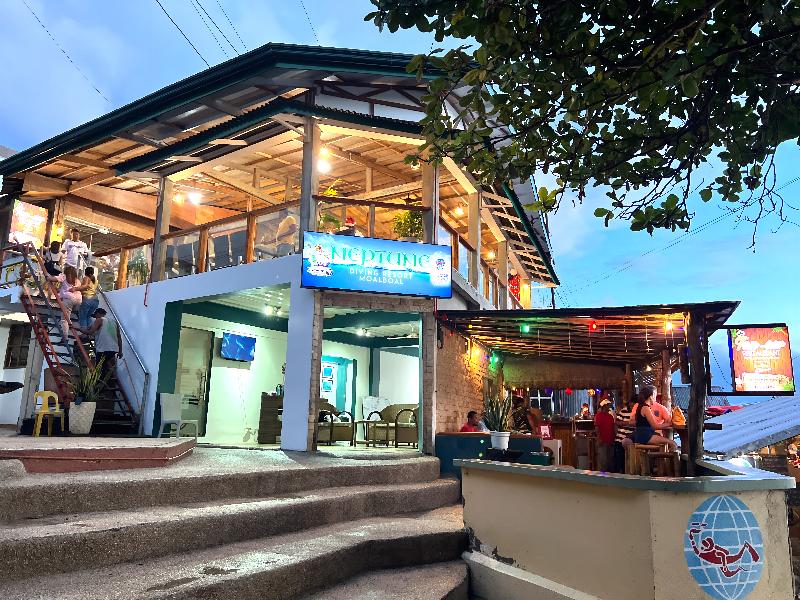 Neptune Diving Resort Moalboal