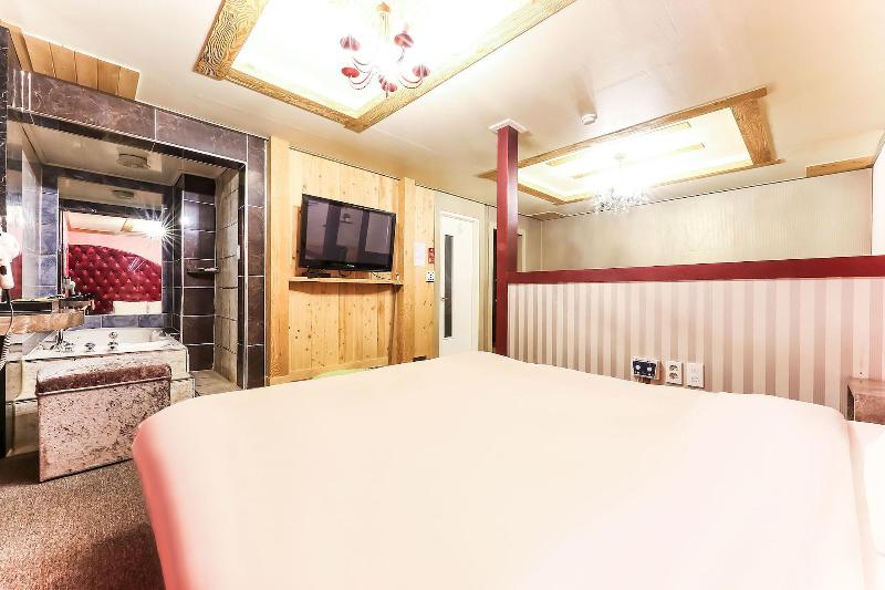 Manhattan Hotel image