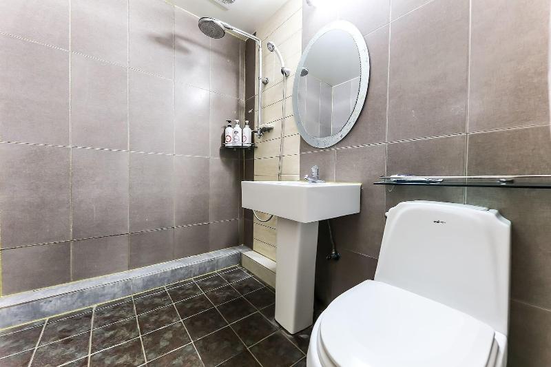 Manhattan Hotel image