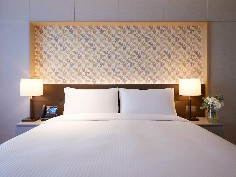Marriott Jeju Shinhwa World Hotels & Resorts image