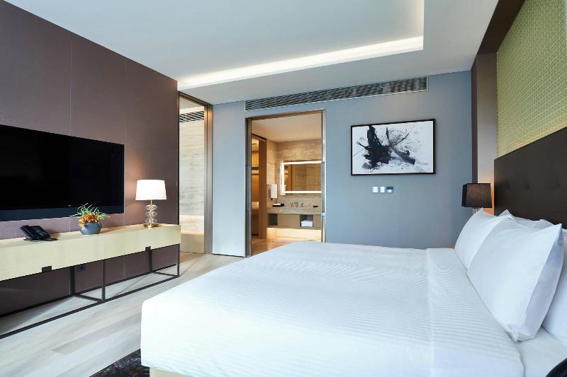 Marriott Jeju Shinhwa World Hotels & Resorts image