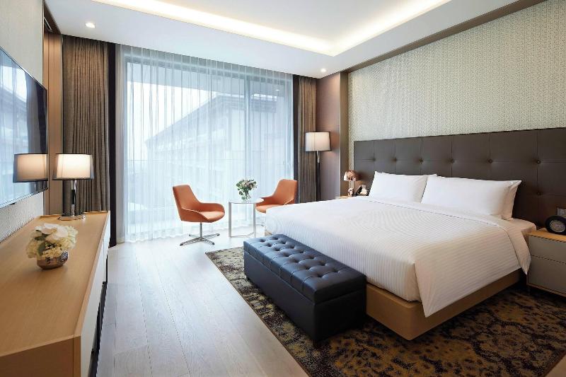 Marriott Jeju Shinhwa World Hotels & Resorts image