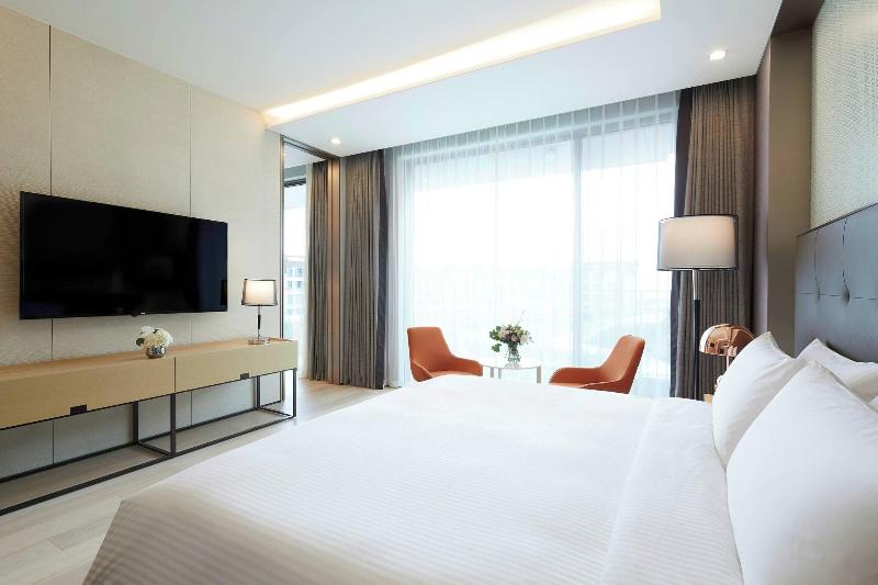 Marriott Jeju Shinhwa World Hotels & Resorts image
