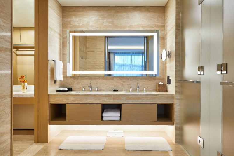 Marriott Jeju Shinhwa World Hotels & Resorts image