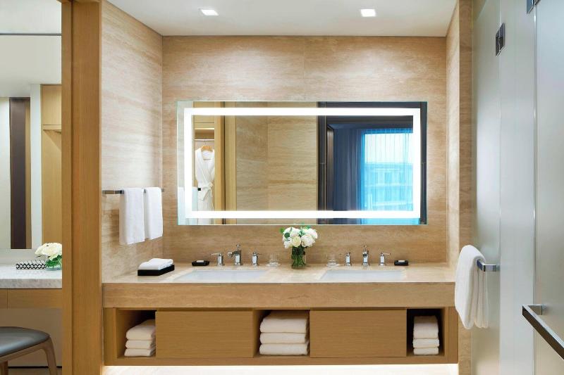 Marriott Jeju Shinhwa World Hotels & Resorts image