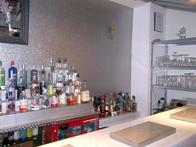 Elmfield Hotel image