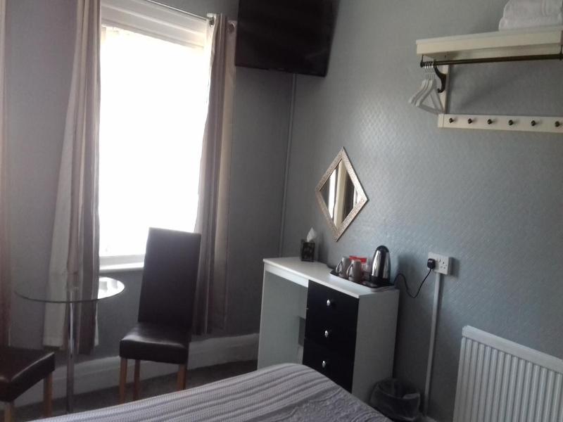 Elmfield Hotel image