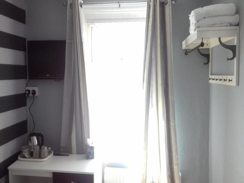 Elmfield Hotel image