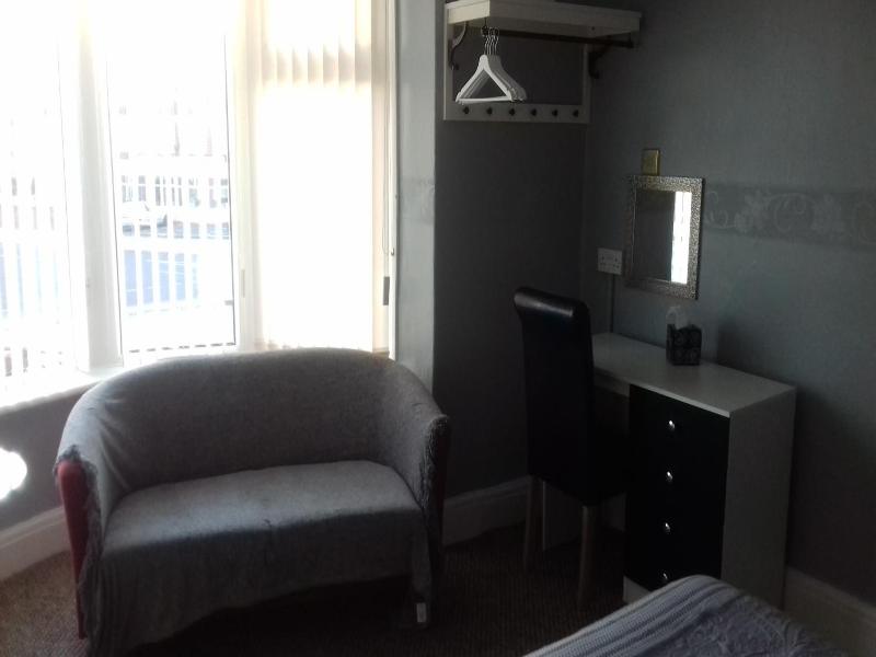 Elmfield Hotel image