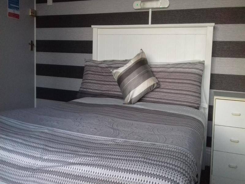 Elmfield Hotel image