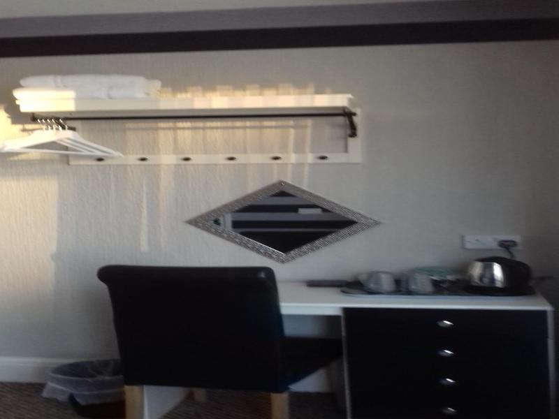 Elmfield Hotel image