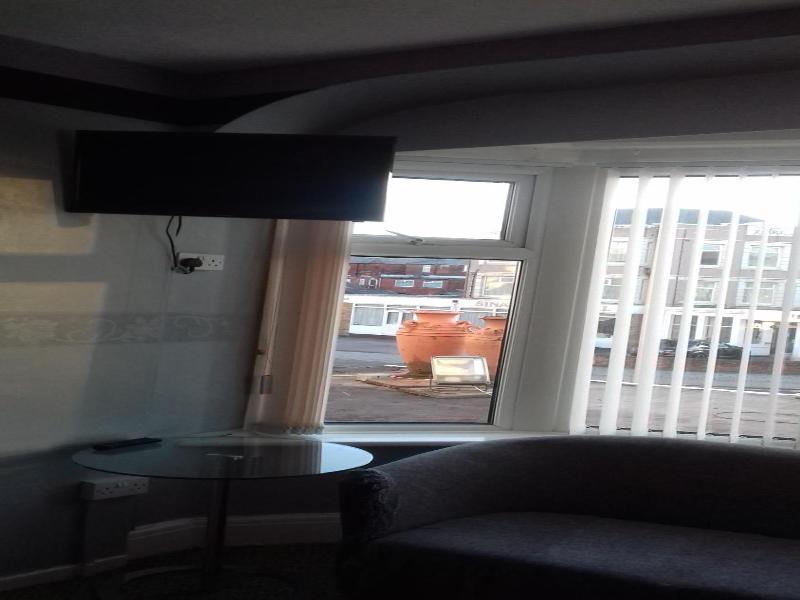Elmfield Hotel image