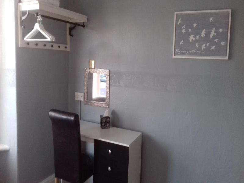 Elmfield Hotel image