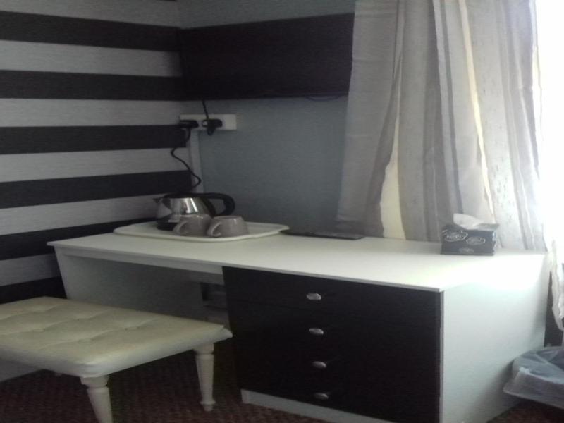 Elmfield Hotel image