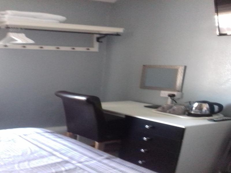 Elmfield Hotel image